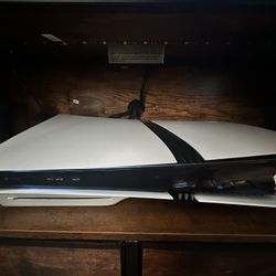 PS5 Pro 2 TB Disc Drive installed