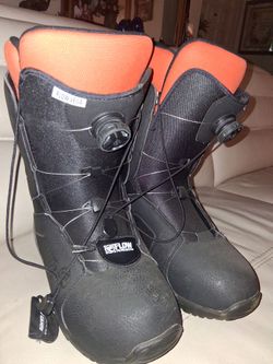 Flow Vega Snowboard Boots Black /Orange  size 11
