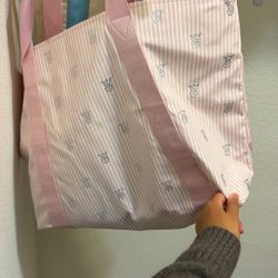 Brand New VS Tote Bag $8