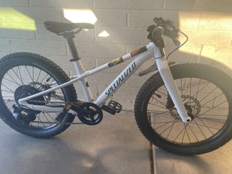 Specialized Riprock Kids Mountain Bike 20"