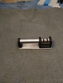 Xtreme knife sharpener