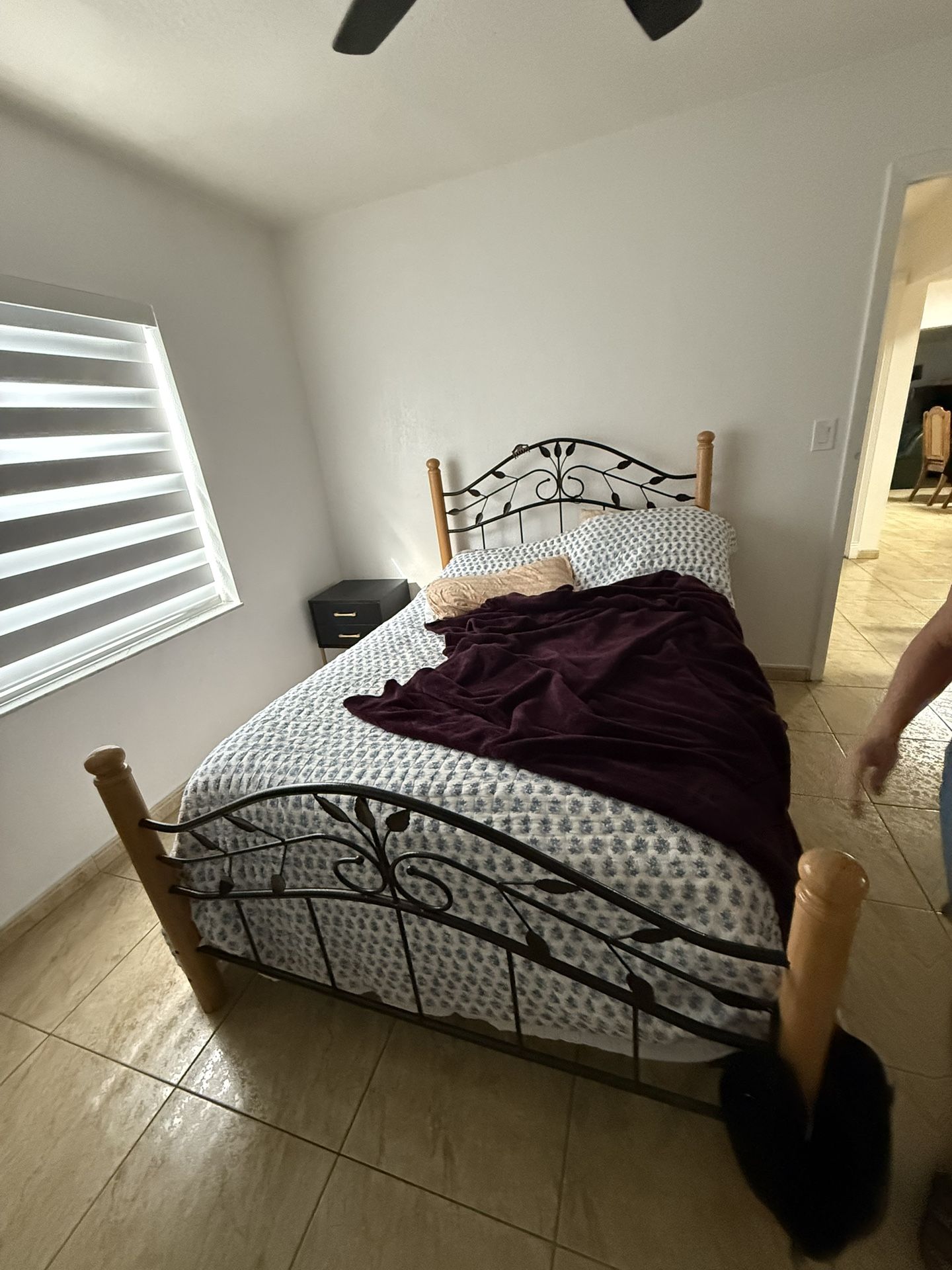 Full Size Bed And Bed Frame And Bed Box For Sale