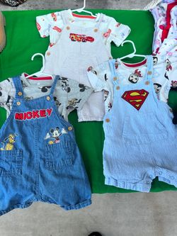 Disney size 18/24 meses $10 por los 3 set