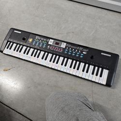 Electric Keyboard 