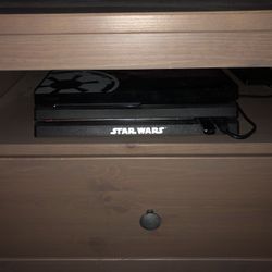 PS4 Pro Star Wars Edition
