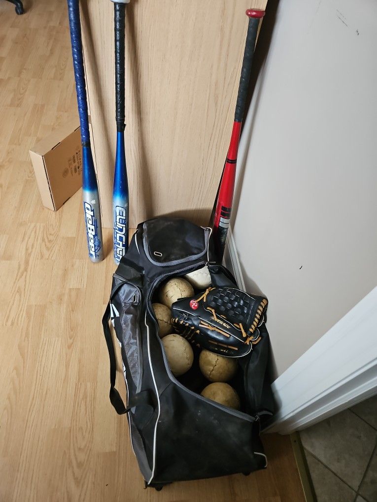 SOFTBALL EQUIPMENT 