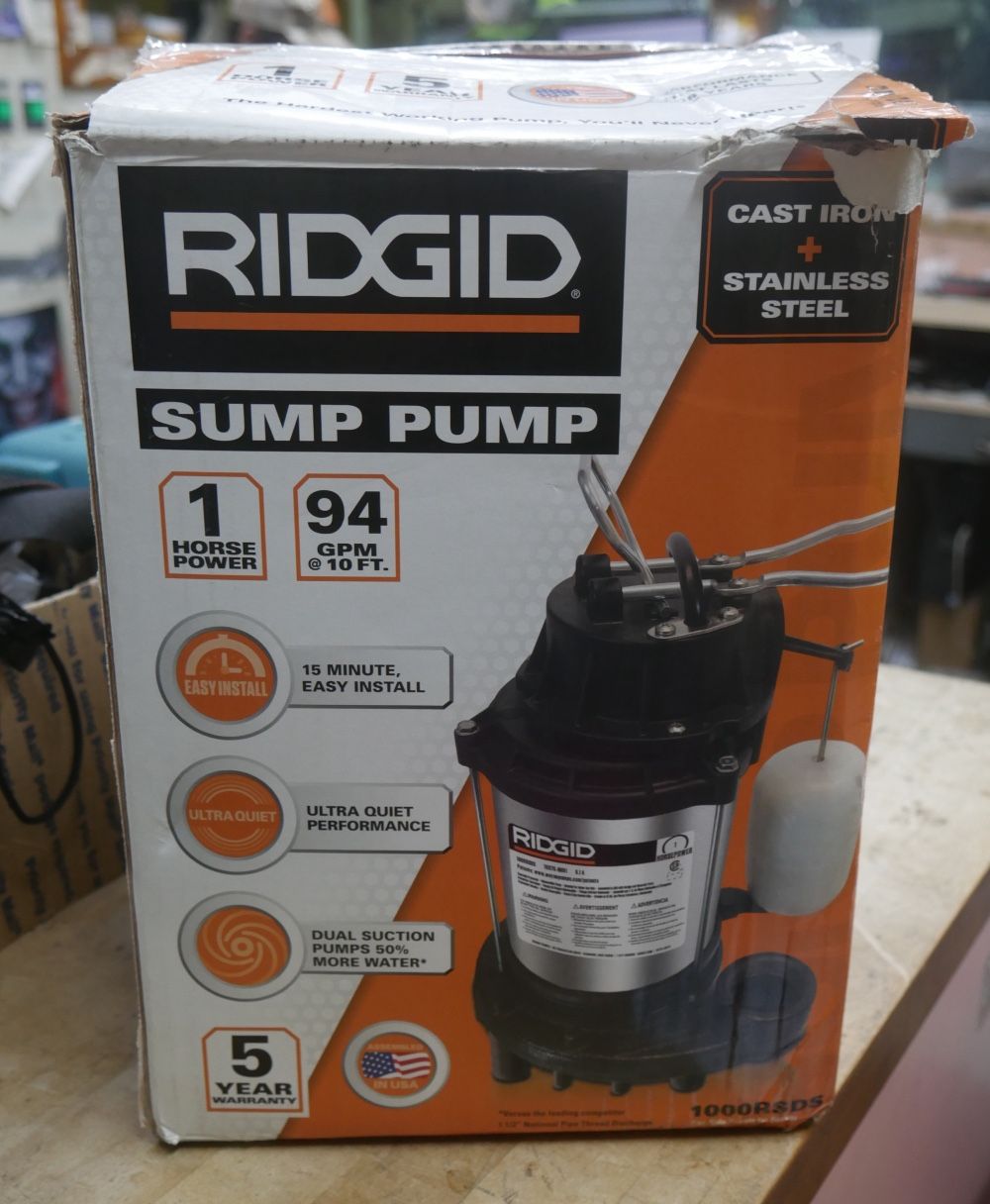 New Ridgid 1000RSDS 1 HP Sump Pump 70076-RHD1 open box. box was open for inspection.