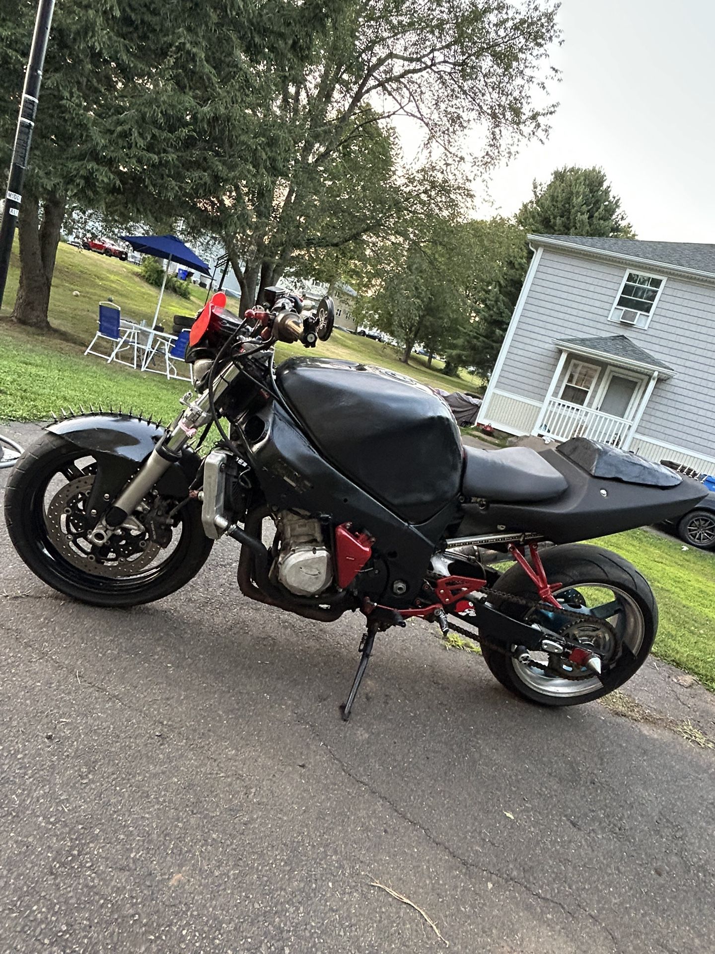 Suzuki 600 Gxsr