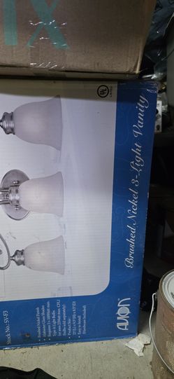 Vanity light *BRAND NEW*