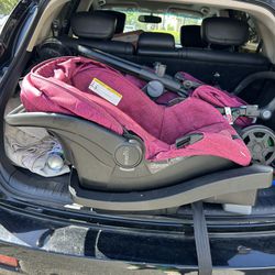 Car seat base and toddler stroller bundle 