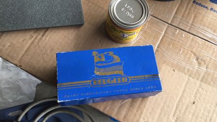 Beugler pin-striping tool.       NEW. WITH PAINT