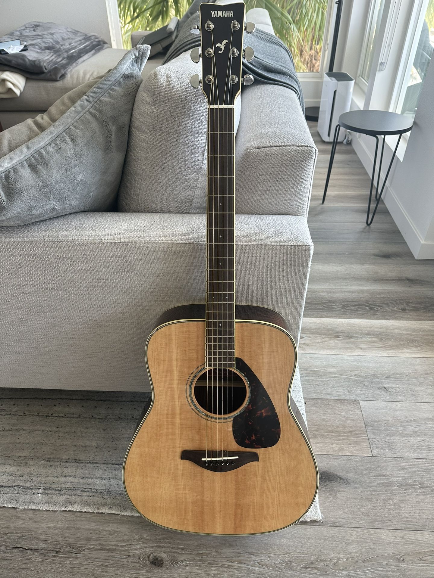 Acoustic Yamaha FG 730 S