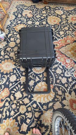 UK 1322 Heavy Duty Transit Case/Wheels/Black Dry Box: 506831 Travel Shipping Case