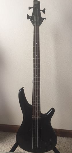 Ibanez SD bass guitar