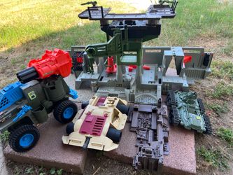 1990s gi joe player and vehicle lot