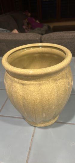Green Ceramic Crackle Glaze Planter