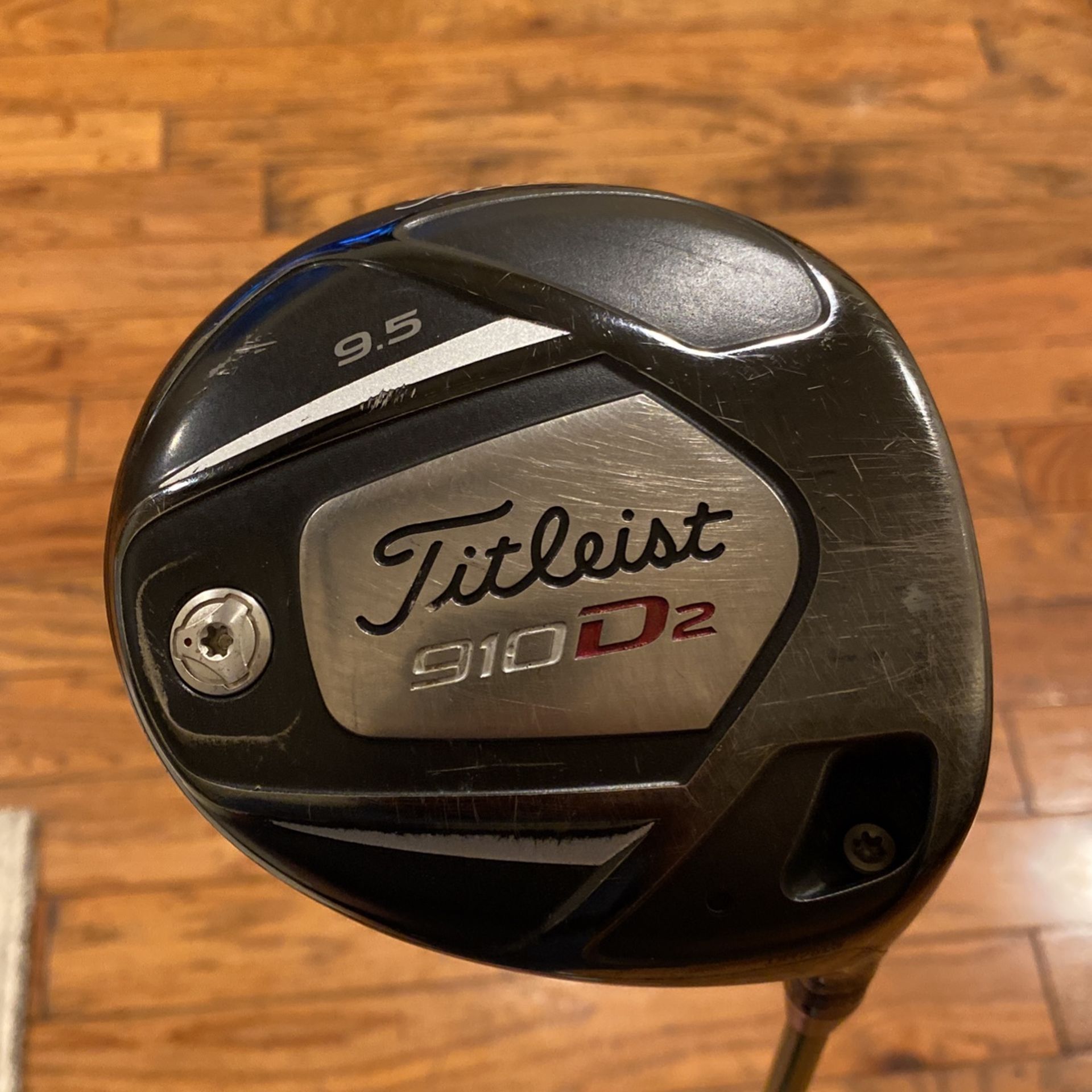 Titleist 910 D2 with Aldila NV Shaft 