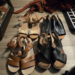 Different  shoes the 2 in the back are styles heels size 5 the brown sandals are baretrap are 5 in half and the black are clark are 5 in Really good c