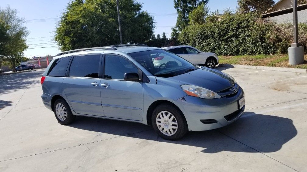 2006 Toyota Sienna