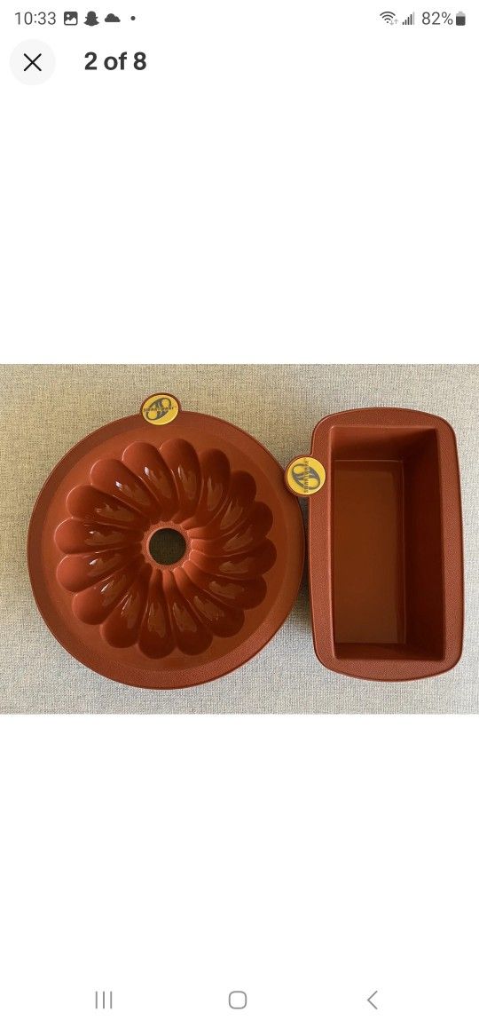 Smartware Silicone Bakeware Round Bundt Pan and Loaf Pan