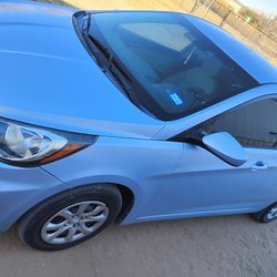 2012 Hyundai Accent