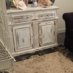 Coffee Bar Or Tv Table 