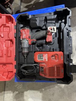 Milwaukee Drill With Rapid Charger And Case 