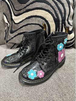 Dr Martens Shoes