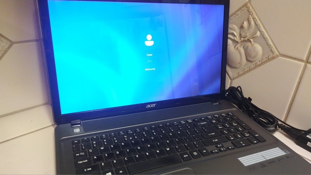 ACER 17" Laptop