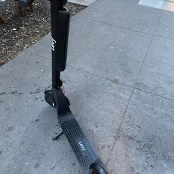 Levy Electric Scooters Original