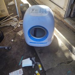 Self Cleaning Litter Box For Cats