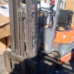 Toyota Forklift