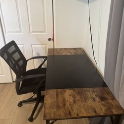 Office Desk And Chair 