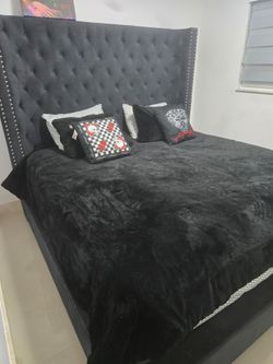 King size bed with mattress