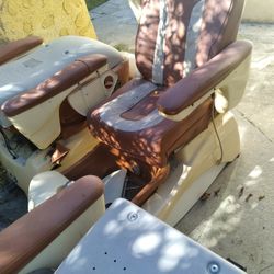 Pedicure Chairs  With Masage 