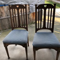 Set Of 2 English Oak Straight Back Chairs