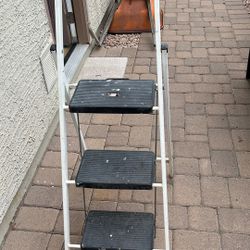 Step Ladder 