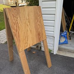 Heavy Duty Wooden Easel/Sign Frame