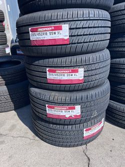 225/45/18 LANDSPIDER BRAND NEW TIRES