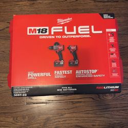 M18 FUEL 18V Lithium-Ion Brushless Cordless Hammer Drill and Impact Driver Combo Kit (2-Tool) with 2
