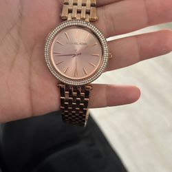 Mk Watch