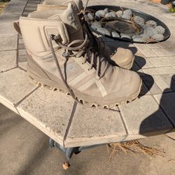 On Cloud Cloudrock Women's Hiking Boots