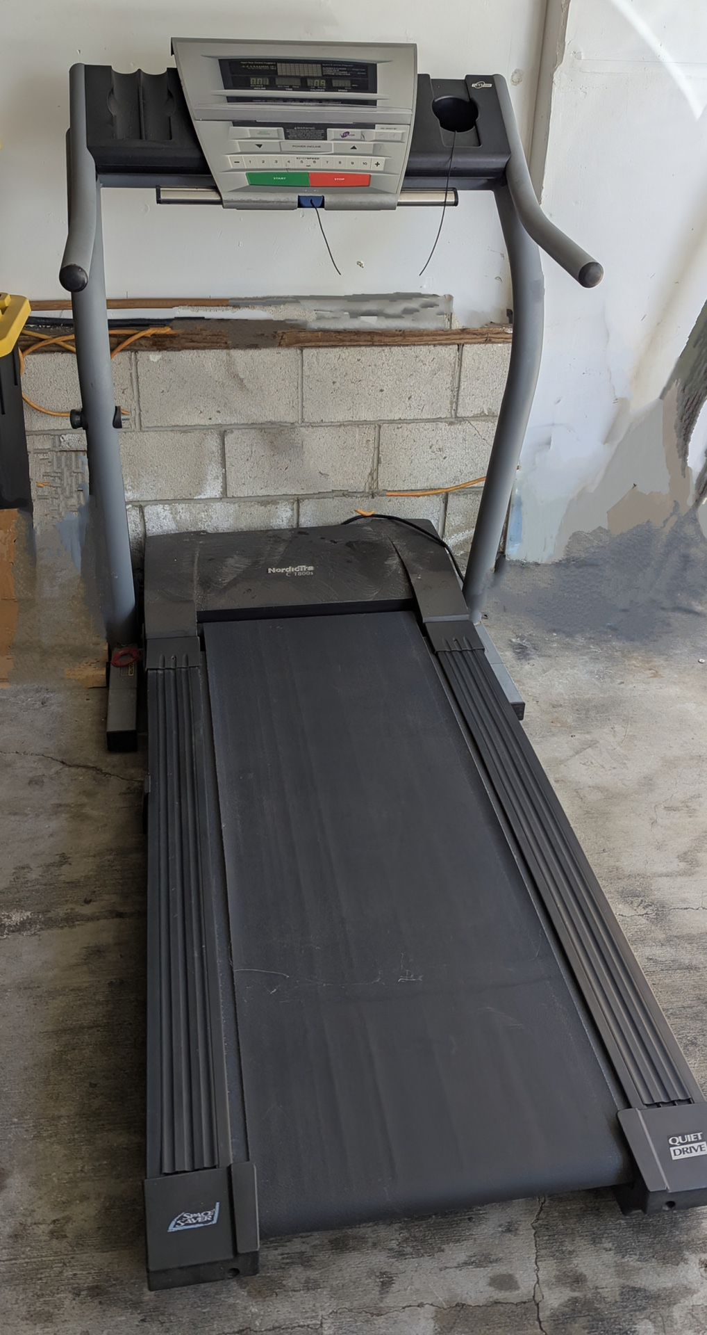 Nordic Treadmill C-1800