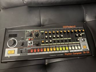 Roland Boutique TR-08 Analog Modeling Drum Machine