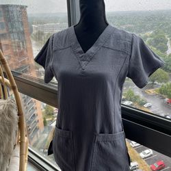 Scrubs Top Gray Short Sleeve XS 
