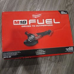 Milwaukee M18 grinder.