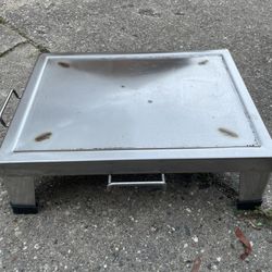 Metal Table 