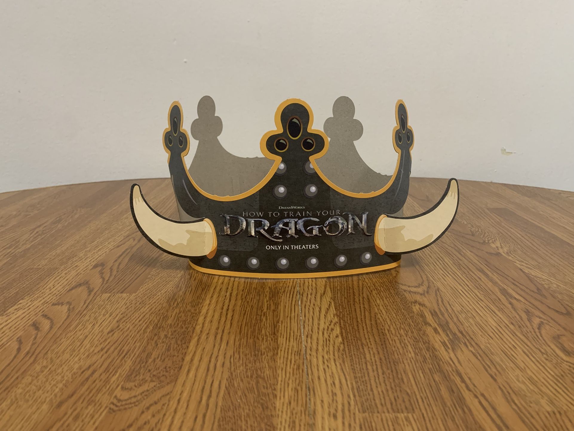 Burger King - How to Train Your Dragon (Limited Edition) Crown