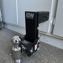 B&W 7” Drop Hitch 21,000 Pound Capacity