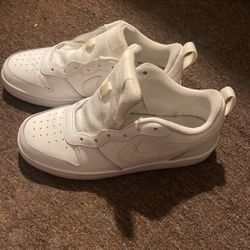 nike courts 